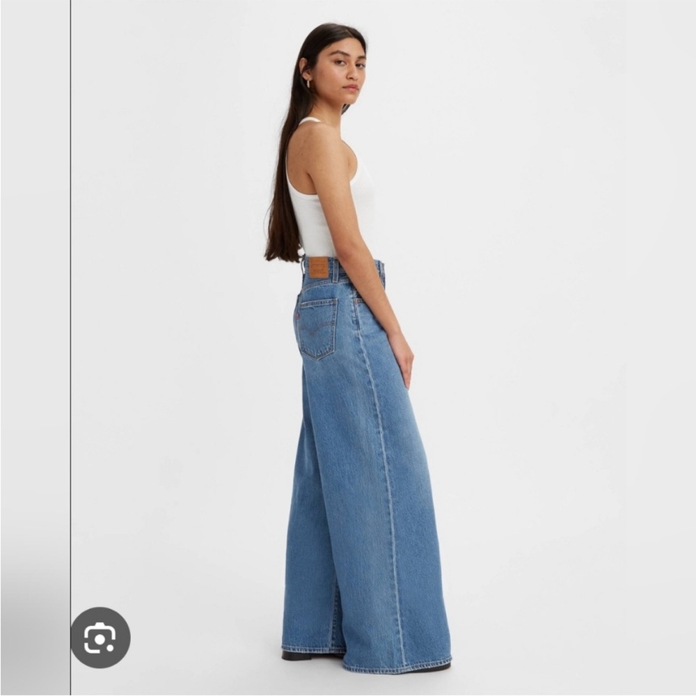Levi’s XL flood jeans
